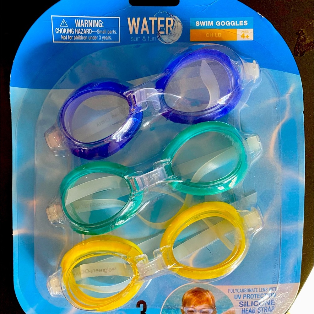 NEW Sun & Fun Swim Goggles 3 count